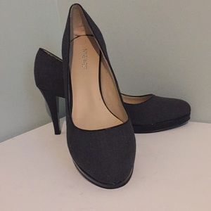 Nine West Charcoal Heels size 9.5M